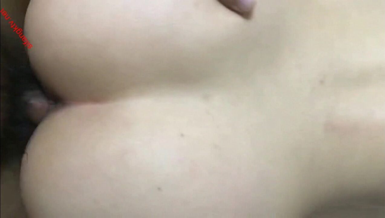 【重磅巨乳】极品网红『戴渃欣』最新与土豪啪啪露点道具插逼 清晰对白 土豪揉搓巨乳 娇喘呻吟 抽插特写 高清720P版