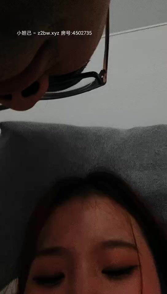 妖艳小骚货【瑶瑶KIYOMI】12.31年终回馈 约炮粉丝回家打炮啪啪 超棒身材无套肆意抽插 中出粉穴  高清源码录制