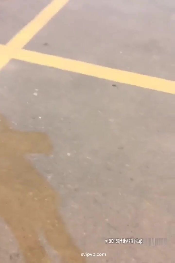 奶子很漂亮的旗袍少妇去盲人按摩院勾引刨牙男技师啪啪真羡慕盲人大叔有免费逼草