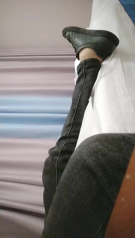 【表哥扶贫探花会所】05.11 多给小费无套爆操内射一个很接地气的美乳少妇技师 小骚货挺扛操耐插 高清源码无水印