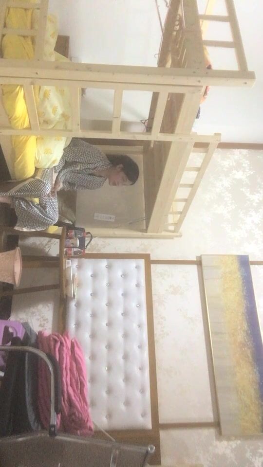 【小狐狸8888探花】，探探勾搭的良家离异小少妇，深夜相会，像小两口一样调情聊天，浓情蜜意对白有趣