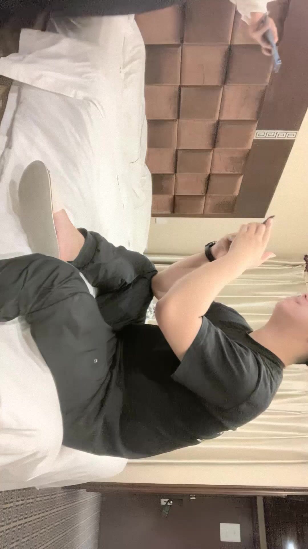 【AI高清2K修复】2021.5.26，【小宝寻花】，红内裤战神精彩新作，高颜值清纯校园女神，甜美乖巧半纯半欲，花式啪啪精彩纷呈