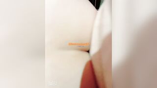 生猛海鲜，酒店3P大战。干的媳妇天花板都盖不住的骚声，边吃边看着老婆伺候单男