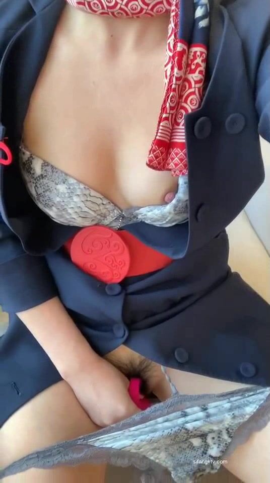 2022最新 极品制服『空姐』反差婊私拍集 佳妮空姐多名女神接机啪啪 穿空姐制服做爱2