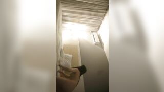 2022-6-24【打工是不可能打工】齐逼牛仔短裤，直接脱掉开操，火辣身材翘臀，后入激情爆操