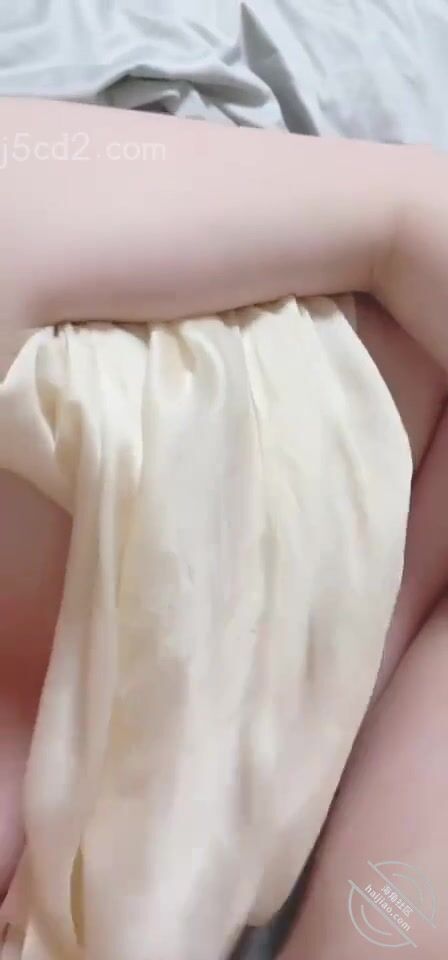 最新买分享海角社区《最爱骚嫂子》瑜伽网红嫂子乱伦 大嫂半夜给我打电话让我马上过去对白淫荡