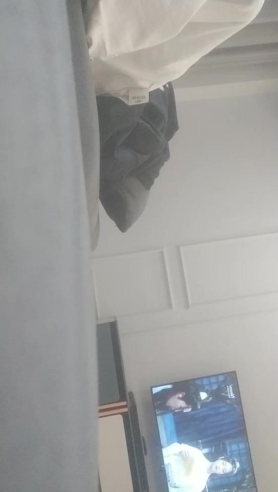 2022.7.2 ，【胖哥探花】，早起约楼凤，小少妇沙发上被干得湿漉漉，快乐一整天