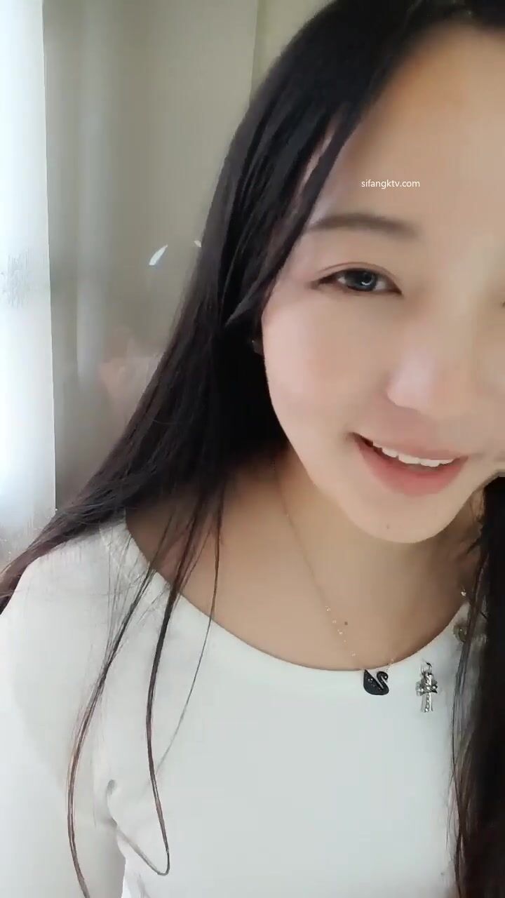 【兔兔小护士】，真实三甲医院，刚毕业的小护士~~ ~~！2