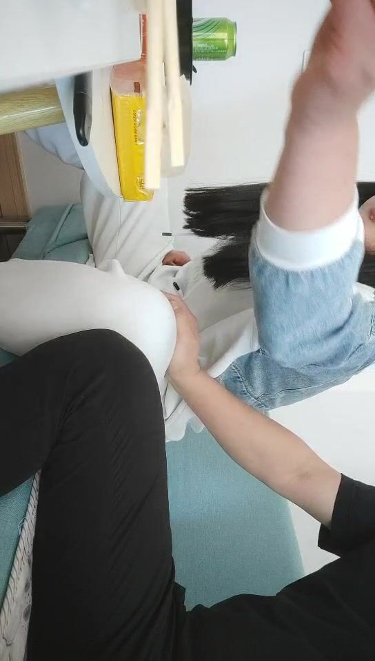 2022.11.19，【佳人有约】，原爱情故事，新人，良家人妻出轨，酒店吃饭调情，强行脱光狂草满足