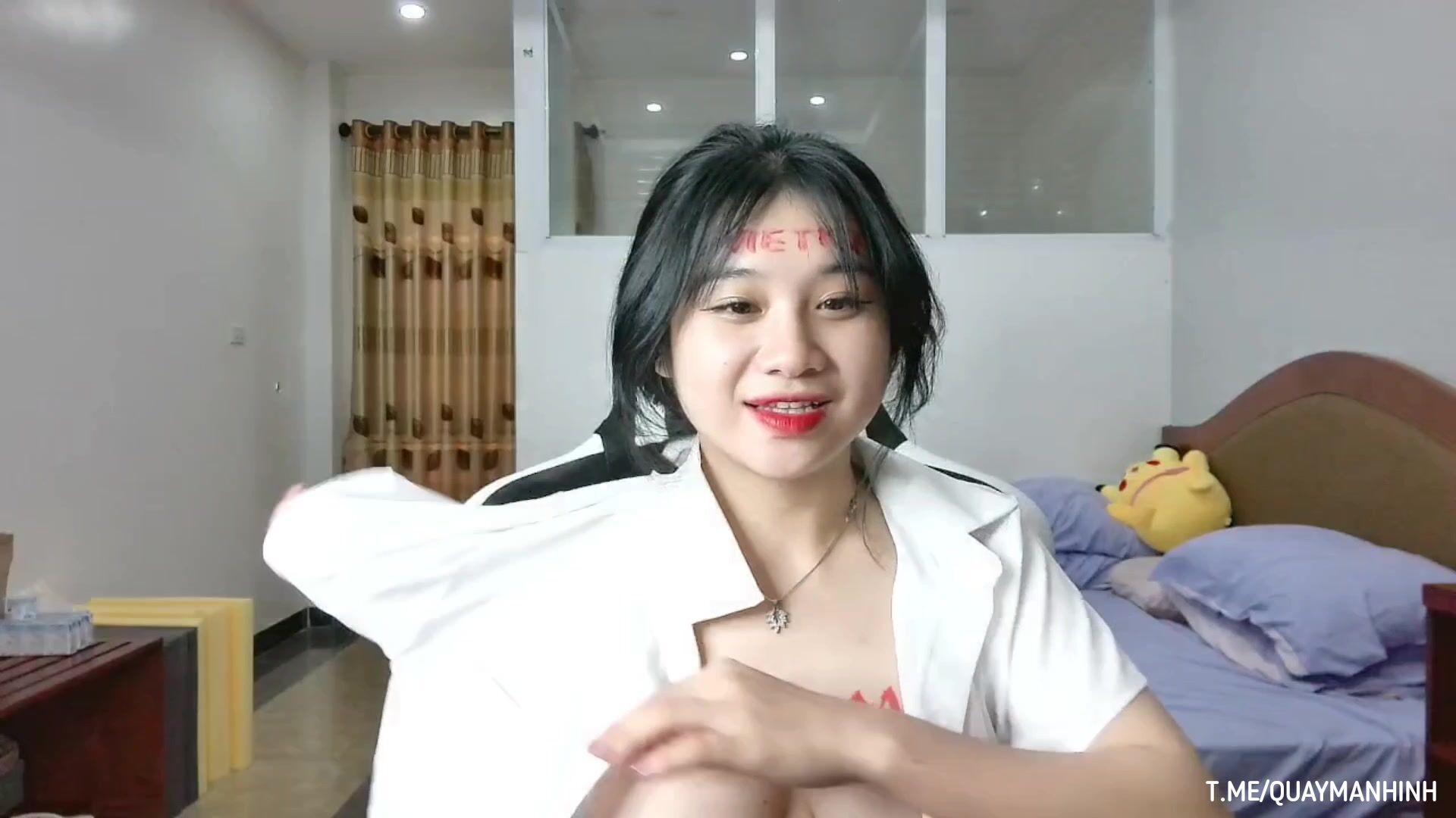 巨乳妹子活的很爽