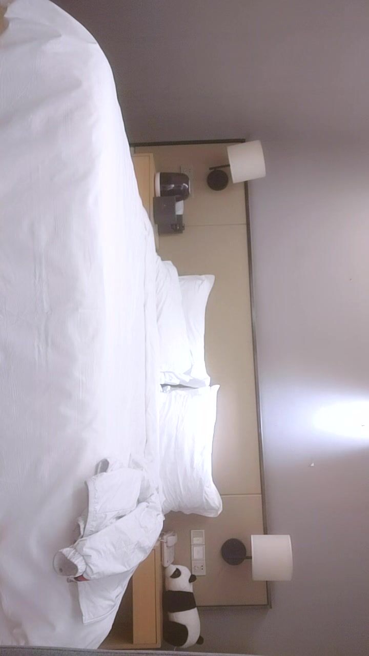 2023.1.2，【无情的屌】，19岁嫩妹，黑丝乖巧，抱起来狂插小妹妹爽死了，欲仙欲死陶醉其中