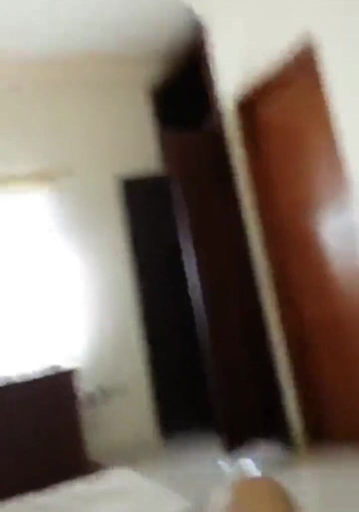 高颜值大奶女友 在家上位啪啪 这身材真好 饱满大奶子 无毛肥鲍鱼 大白天操逼好羞羞