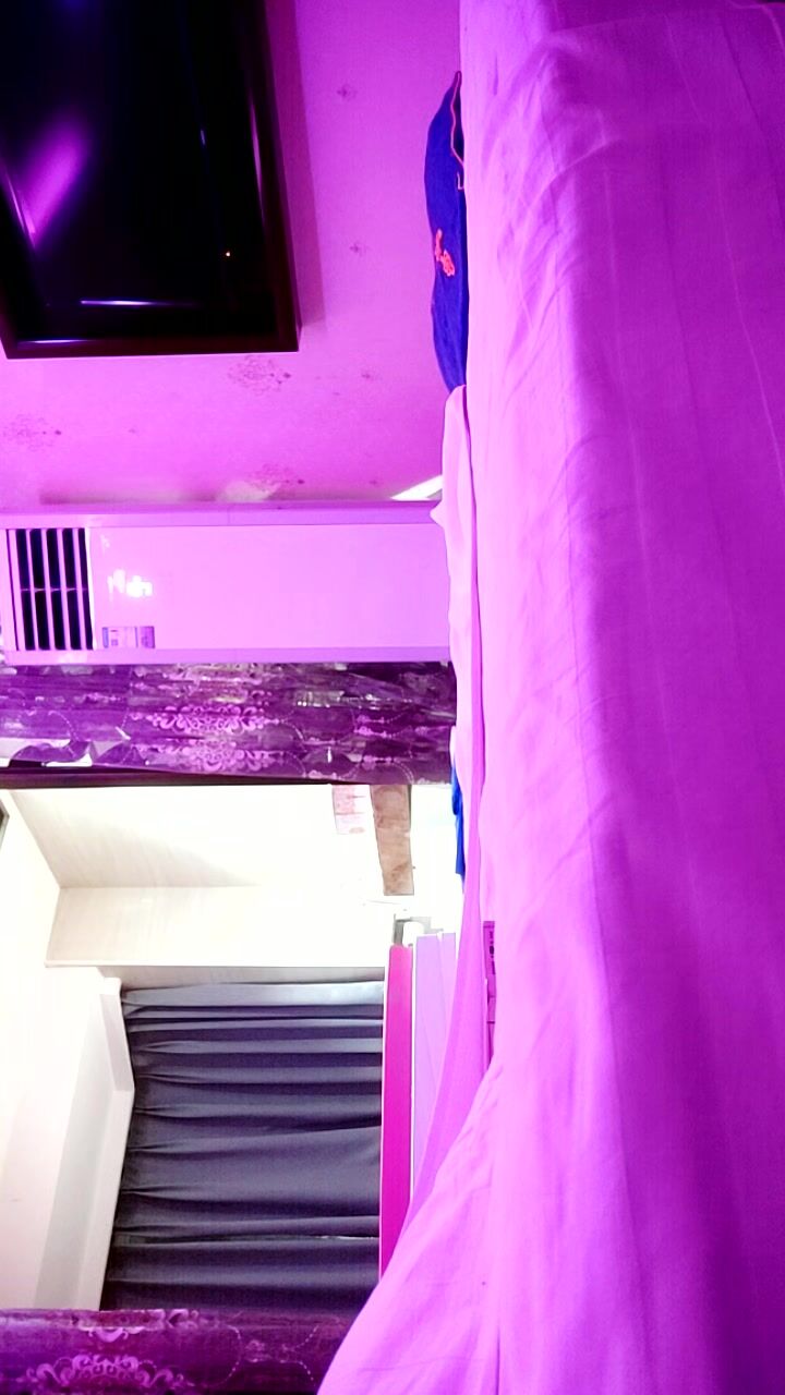 2023.2.3，【秦总会所探花】，硕果仅存唯一探花，极品御姐，貌美有气质，口交啪啪激情一刻，软玉温香相伴