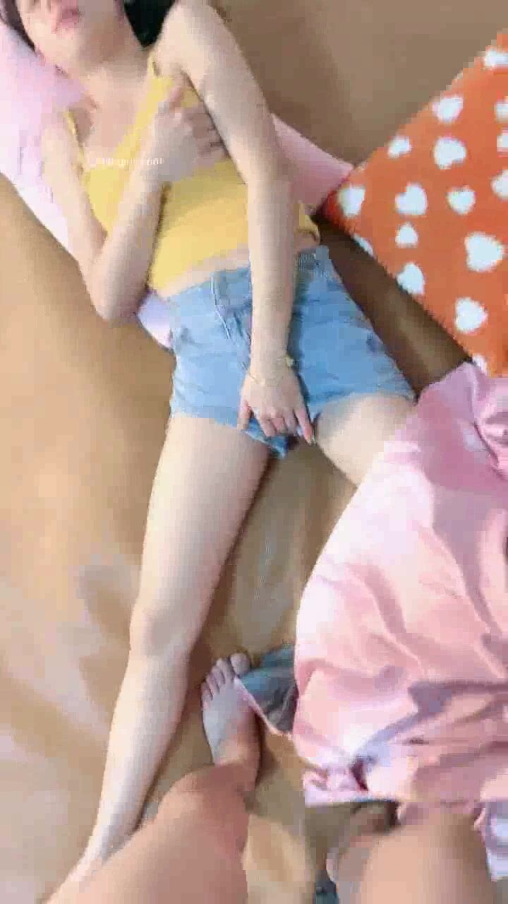 今天的你这么美！【可可】，我有这样的老婆天天干100炮，绝色，真实的家中性爱4