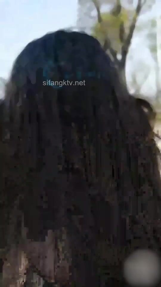 超強亂倫 公公與兒媳私底下不爲人知的秘密，老頭勾搭 2022.9.6 8几次偷偷看着儿媳的身体，我发现儿媳圆润的丰臀挺翘的