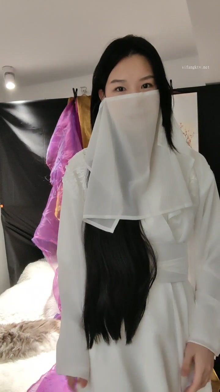 2024年2月新作，上海戏剧学院毕业，【繁花女主角】，大美女，肤白貌美，古装现代，每天不同反差角色(1)