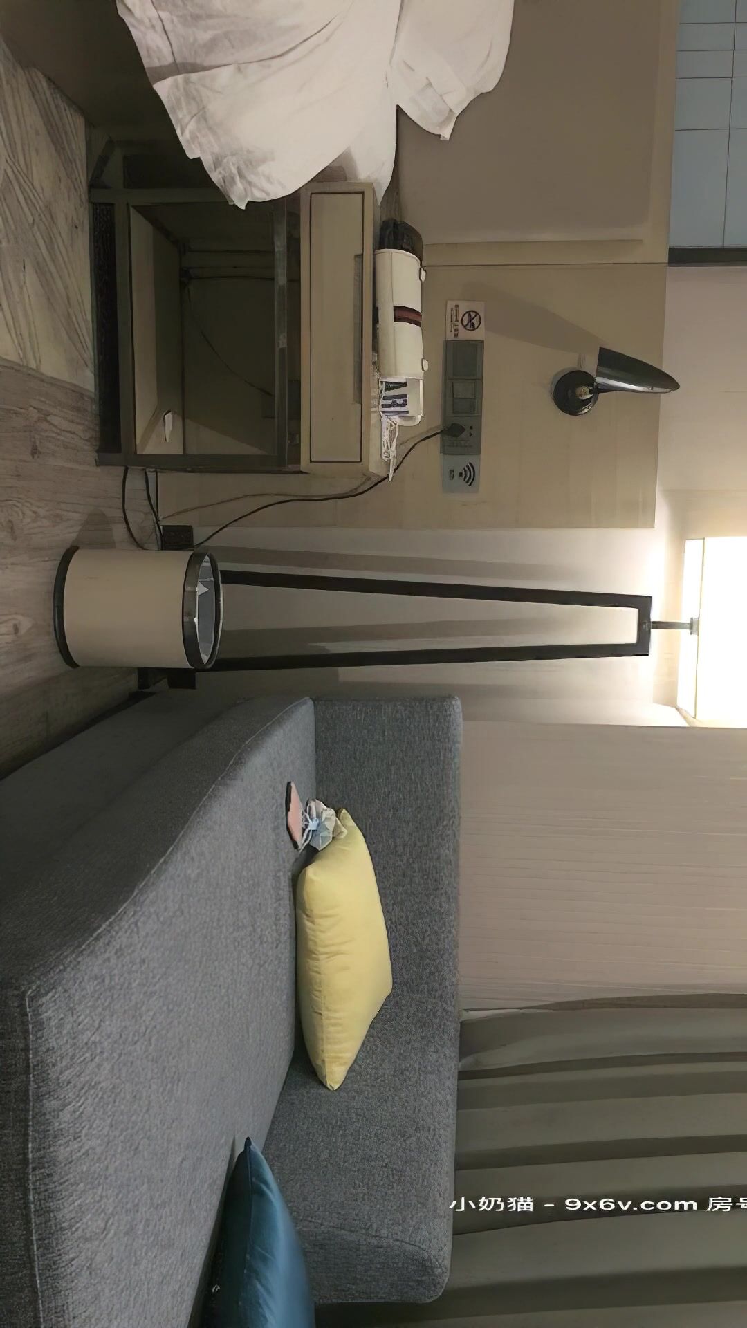 【超清AI画质增强】，3000一炮，【太子探花】，外围女神，脸蛋精致小美女，肤白貌美又听话，被油腻男尽情玩弄一炮