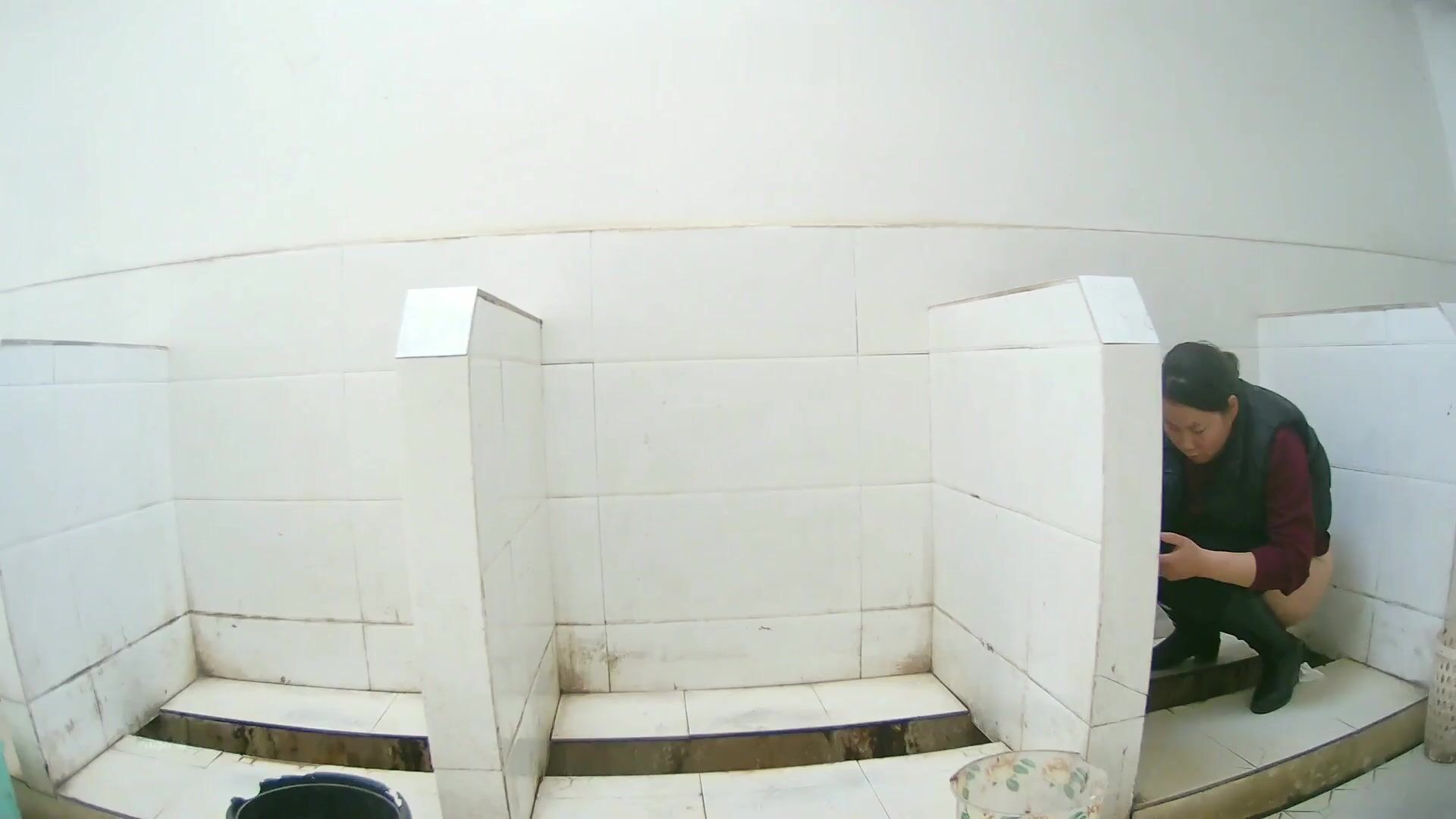 新流出 服务区全景厕拍1镜3位置临场感十足  光线完美（完美展现全景）福润万家漂亮女服务员