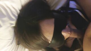 极品小情侣私拍泄密 面色红润疼得低声“唔唔”娇喘，一览清纯少女爱爱时娇羞的小淫娃模样！配合度满分