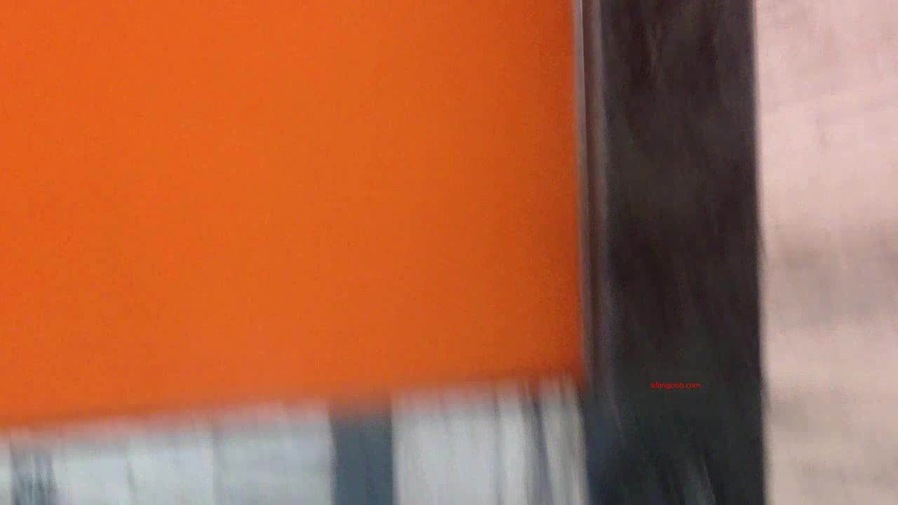 商城女厕全景偷拍黑裙美女 人美B也美