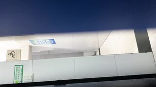 女厕全景偷拍多位美女 还有一位女神级的少妇