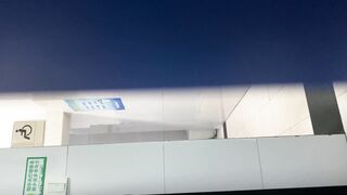 女厕全景偷拍多位美女 还有一位女神级的少妇