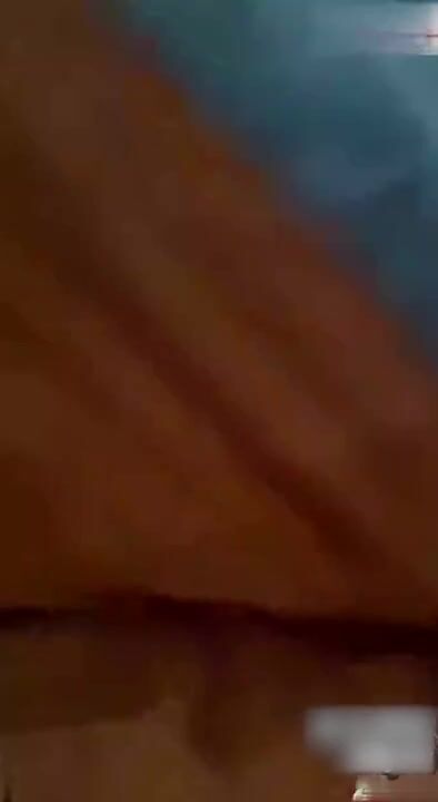 【叔嫂乱伦】趁大哥不在家下药迷奸新婚嫂子，逼这么松婚前肯定被很多人操.