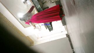 酒店女厕全景偷拍 多位美女职员的各种极品鲍鱼.