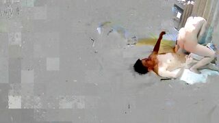 《黑客破解》小哥酒店约炮极品身材的女友 玩69啪啪一炮干了30分钟精力还是不错.