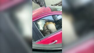 在公交车上看到的惊人一幕 卧槽！这玩的太那个了吧.