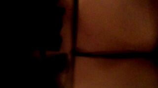 -经典资源，看过忘不了，这次终于找到了完整版！台湾某大学拉拉队长与学长露脸性爱自拍流出，超级清纯反差，精彩对白！