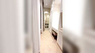 i-天花板级约炮大神『海盗船长』一月最新燃爆私拍 极品女神疯狂骑乘 落地窗前后入内射，外人眼中的女神被操成骚母狗