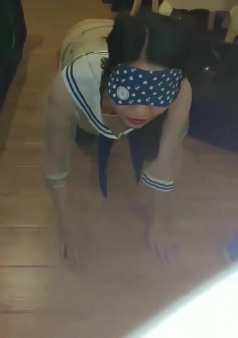 【某某门事件】第392弹 上海名校高材生沦为调教大神专属母狗 三穴齐开无套爆操骚穴嫩肛