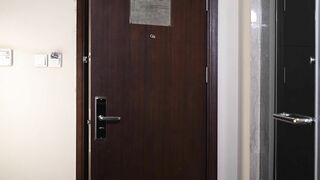 -推特大神摄影师【Tiger胖虎】出品伪娘『唯唯』OL风爆操真女绵绵