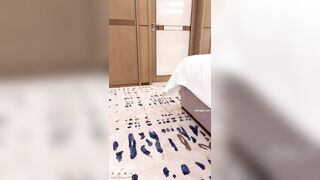 丝袜控必备】，美腿美足美乳！推特女神【是幼薇儿】3部未流出剧情福利，制服空姐下班，被入室流氓Q奸