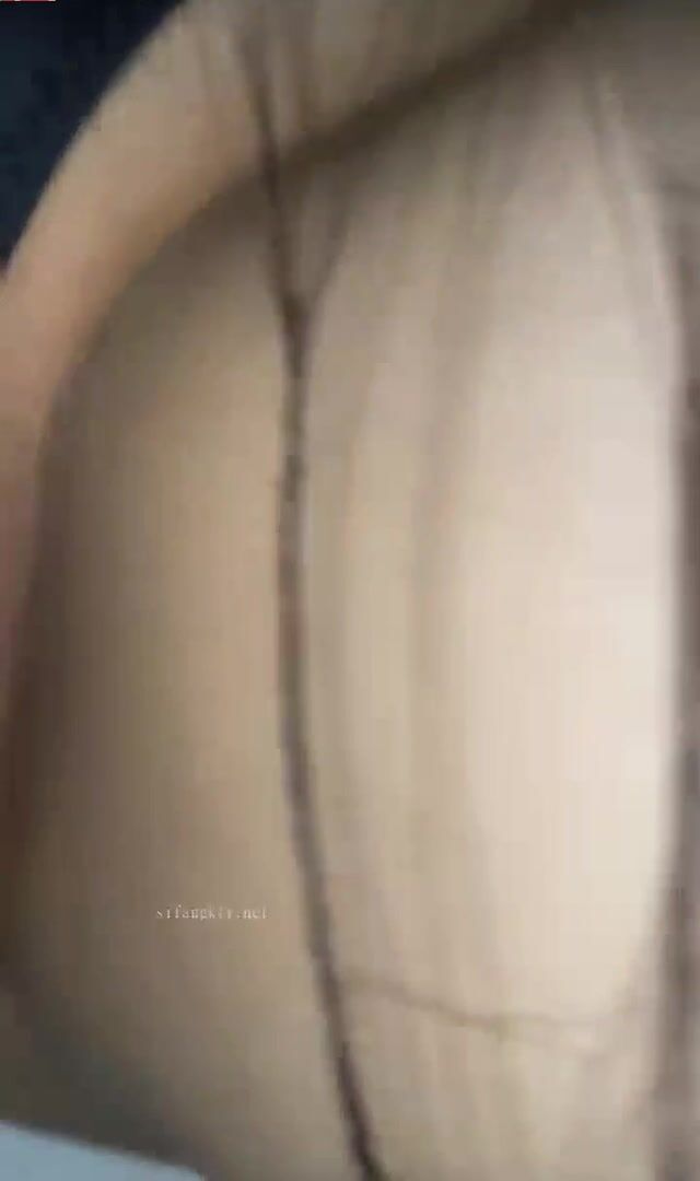 极品少妇 酒店约炮穿着裤里丝袜的女同事，符文法师肥美鲍鱼，被艹得哇哇大叫