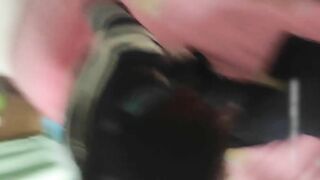 探访按摩店 城中村内找了一个轻熟女，直接无套乱艹，太爽了，没艹几下就内射了