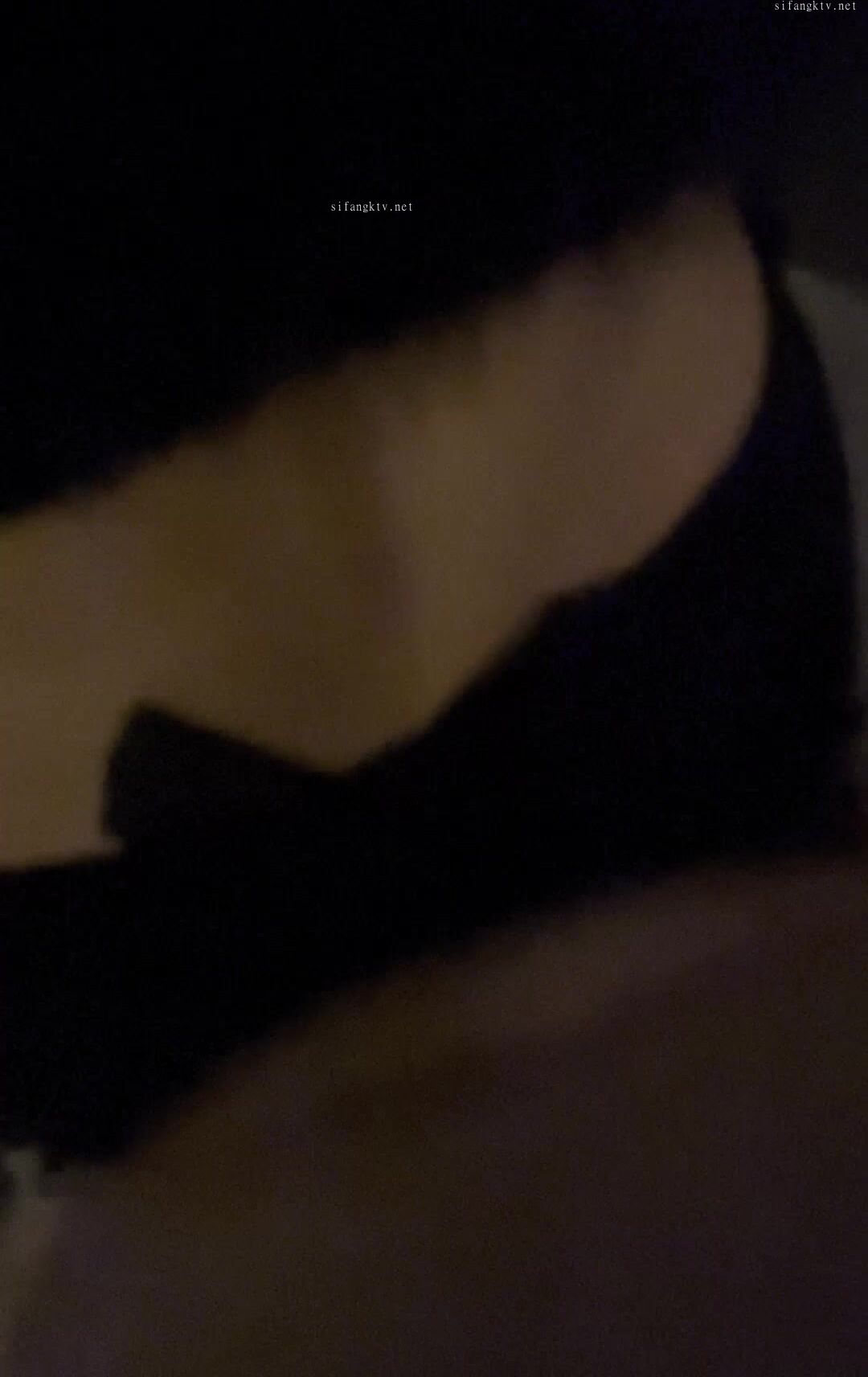 精品推荐 成都极品CD【童酱】付费长视频福利合集勾引直男酒吧厕所操童宝