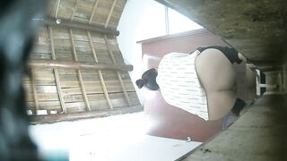 全景廁拍❤️系列蘇州工業園電子廠女工宿舍女廁——升級全景 溝底雙視角偷拍1