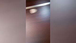 装修公司女厕全景偷拍大屁股女职员的多毛肥鲍鱼4K原档