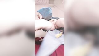 大奶一线天，可盐可甜，百变COS，嫩妹女菩萨【沐沐酱】推特福利④，二指禅自慰，舔脚舔鞋，展示非常母狗的一面