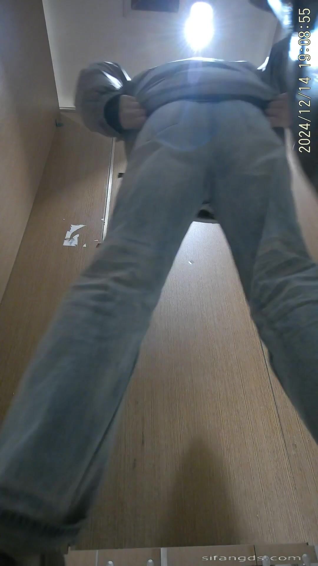 高清闯拍 大长腿 全是极品美女 大肥臀嫩穴