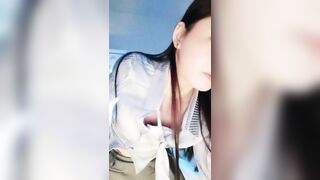 高颜值白富美，抖音网红女神【小馋猫】还是下海了，美到爆究极反差，诱人裸舞，脸穴同框自慰喷水.0