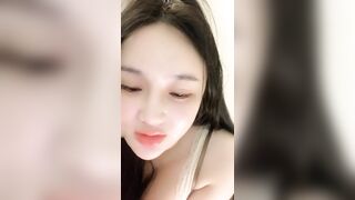 最新流出，九头身最美女神，天然巨乳网美【纯子】收费福利，美若天仙，梨形身材，全裸抠逼