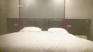 2025年6月最新，【牛牛探花】，两场上门漂亮小姐姐，年轻温柔，特写了粉穴，被插得水汪汪，淫荡佳作必看