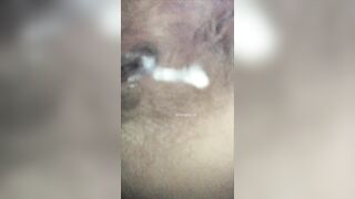 大神潜入办公楼女厕近距离贴B拍6位美女同事的各种鲍鱼1