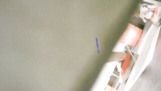 大神潜入商场女厕全景偷拍 多位高颜值小姐姐各种极品鲍鱼.