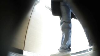 大神潜入商场女厕全景偷拍 几位高颜值小姐姐人美B嫩