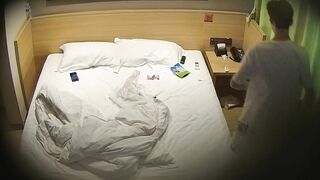 酒店精品✅校園情侶饑渴開鍾點房瘋狂做愛12