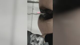 大神潜入购物中心女厕❤️近距离偷拍14位美女的各种鲍鱼3